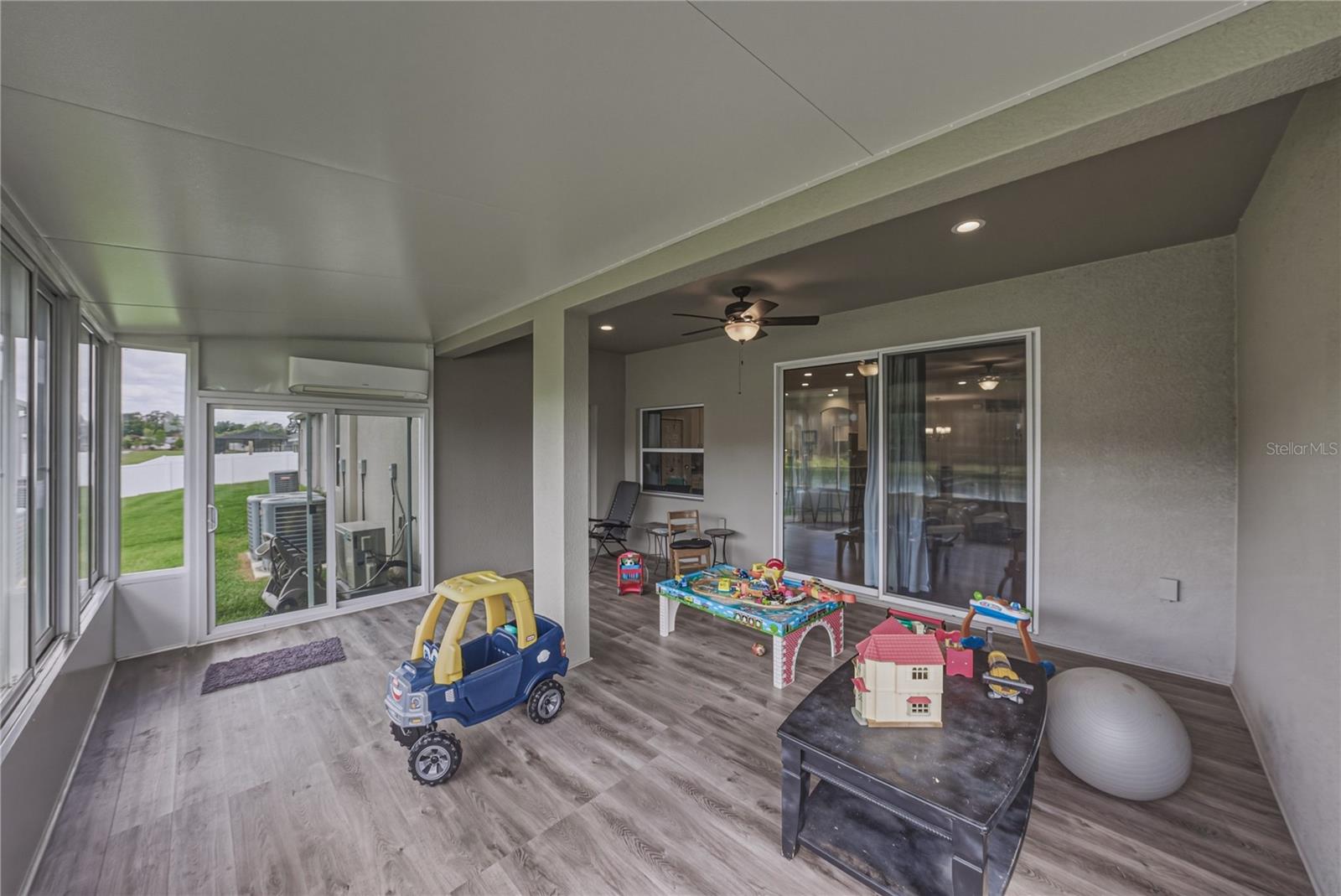 LAKESIDE PRESERVE PH I - Residential