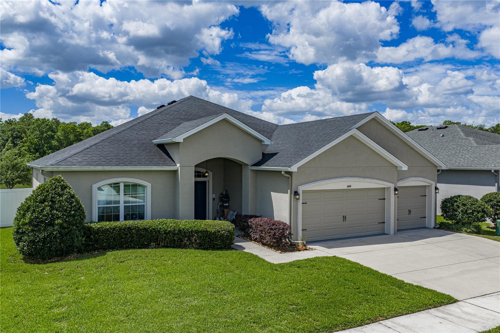 LAKESIDE PRESERVE PH I - Residential