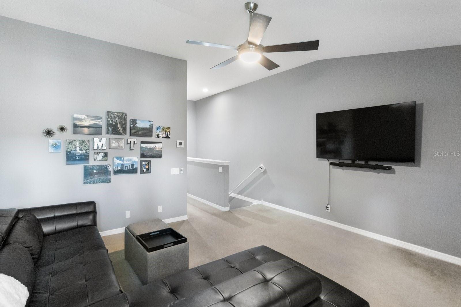 BAY ISLES TWNHMS - Residential