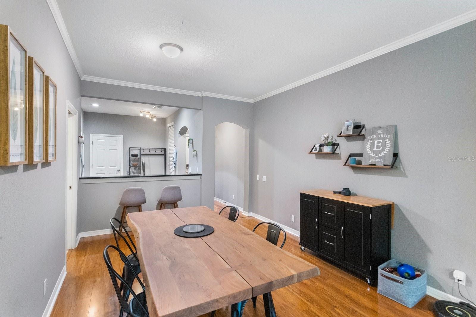 BAY ISLES TWNHMS - Residential