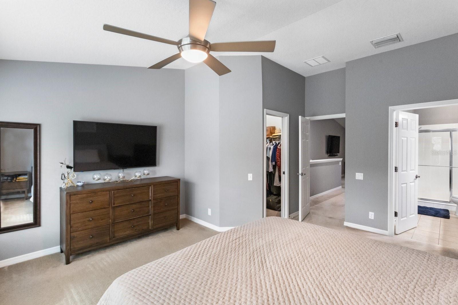 BAY ISLES TWNHMS - Residential