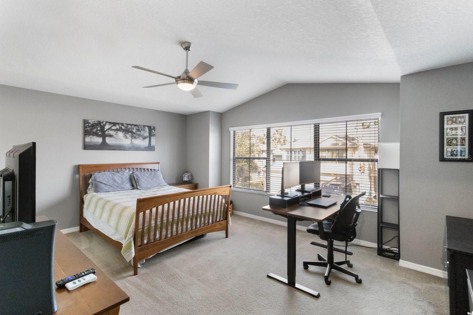 BAY ISLES TWNHMS - Residential