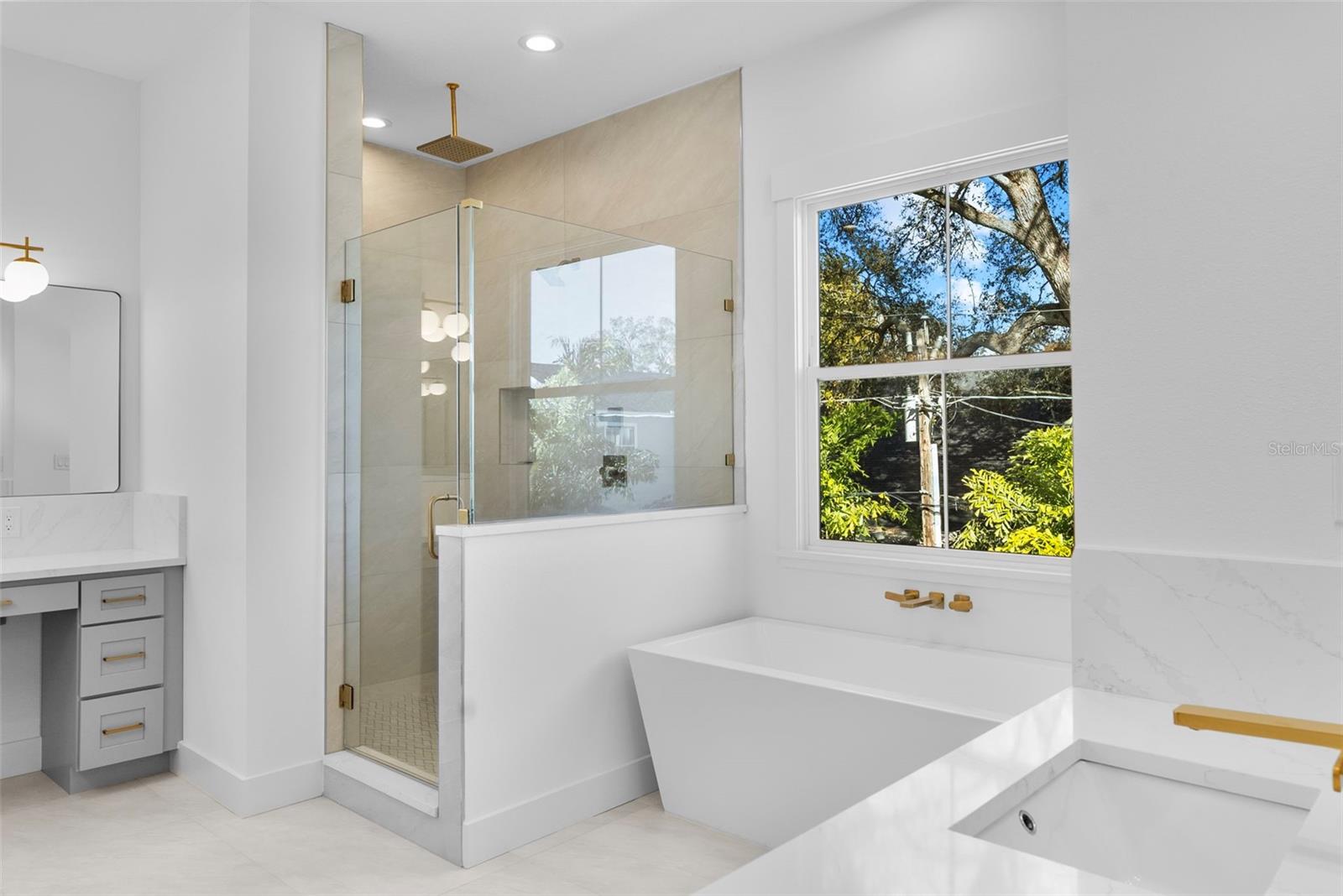 LYNNWOOD SUB - Residential