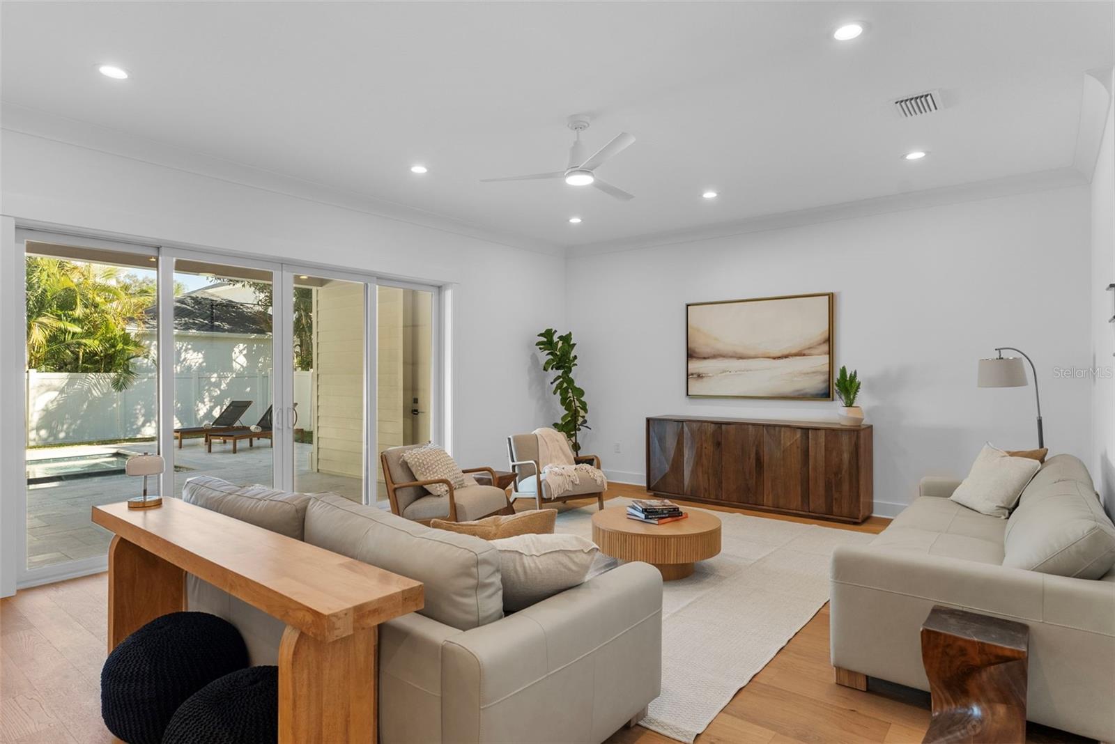 LYNNWOOD SUB - Residential