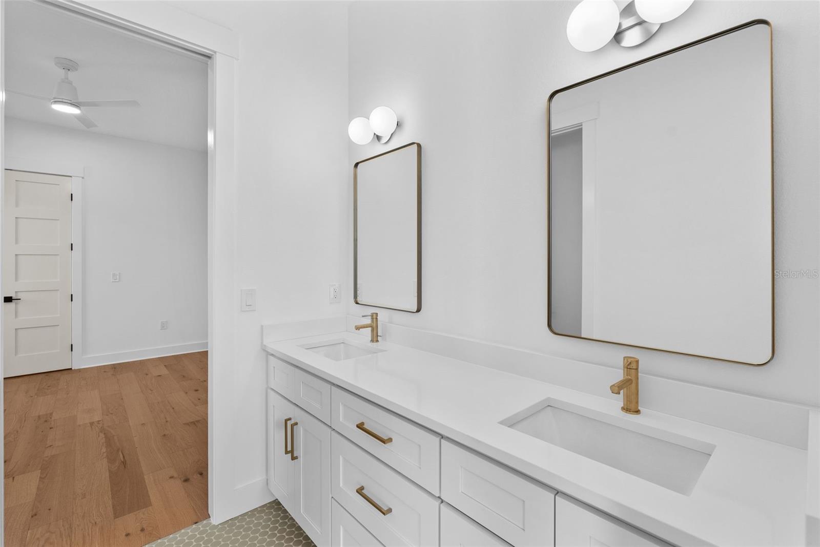 LYNNWOOD SUB - Residential