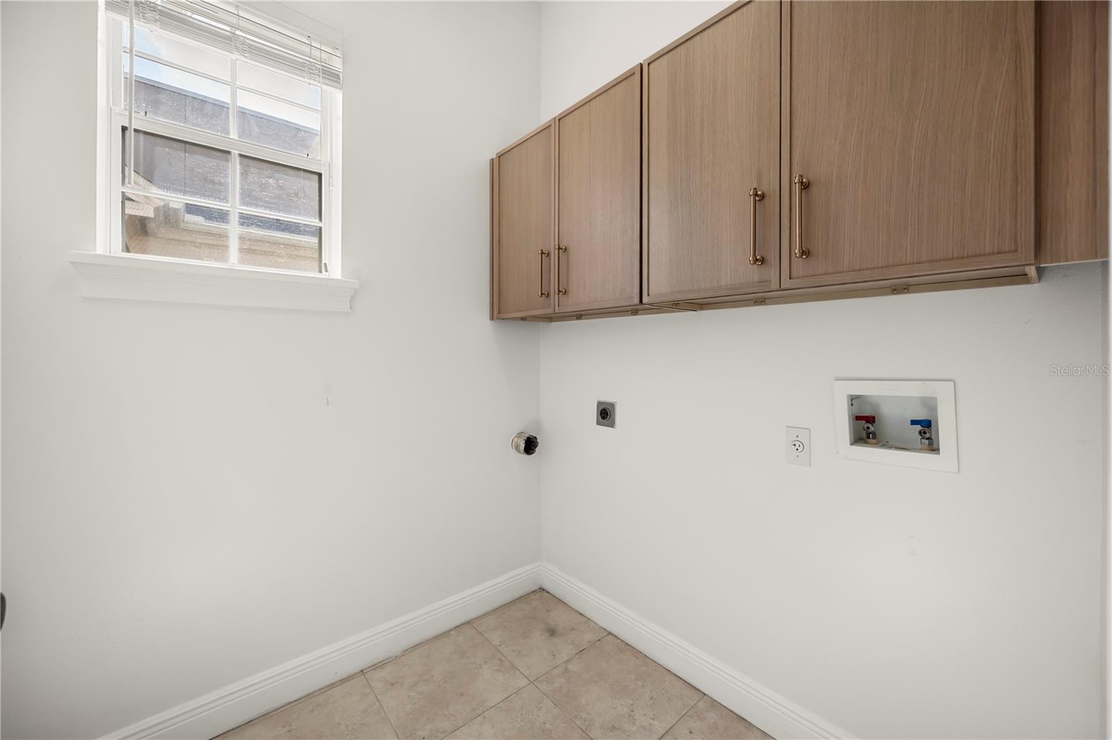 BALDWIN PARK REP 01 - Residential Income