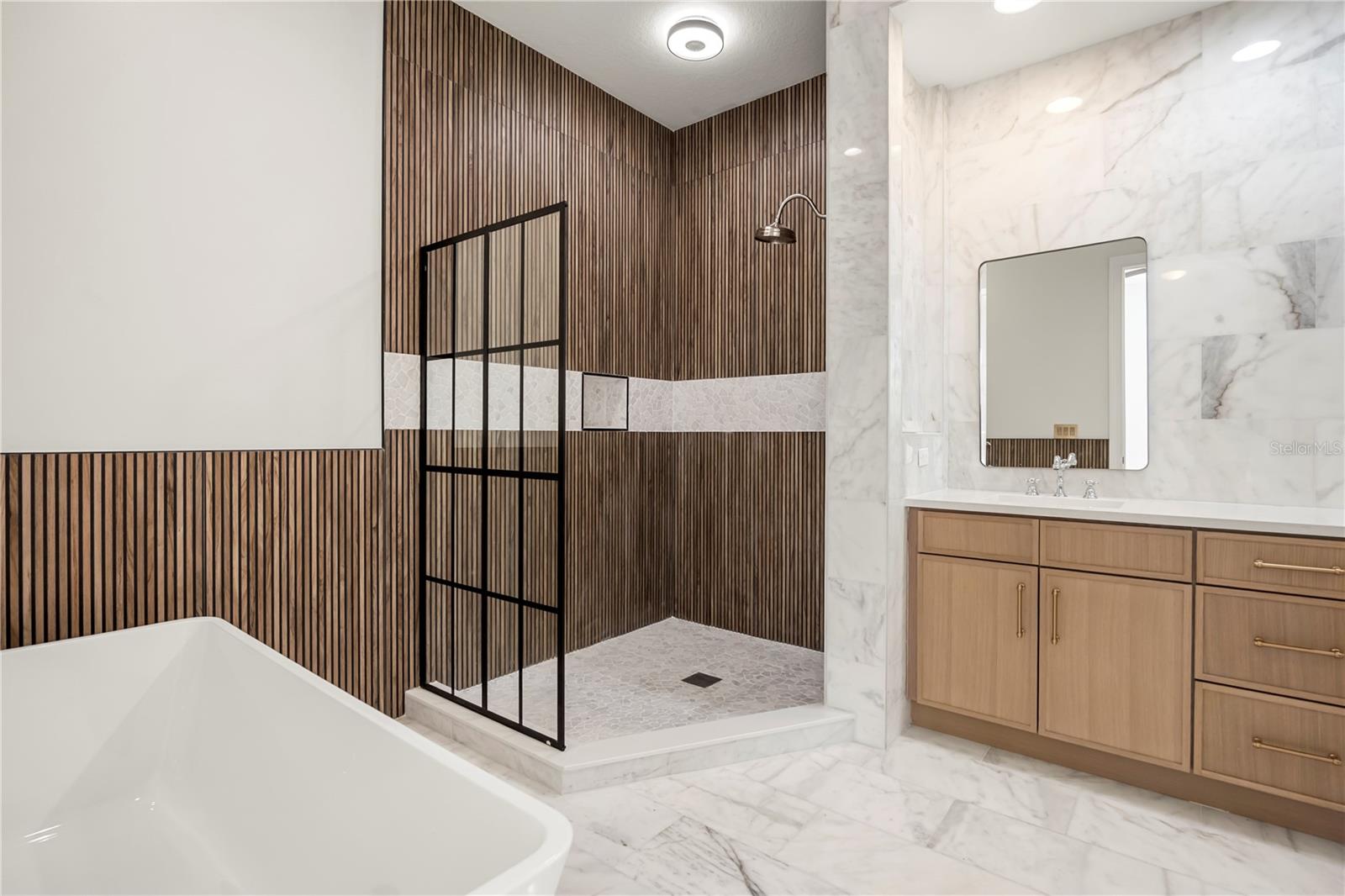 BALDWIN PARK REP 01 - Residential Income