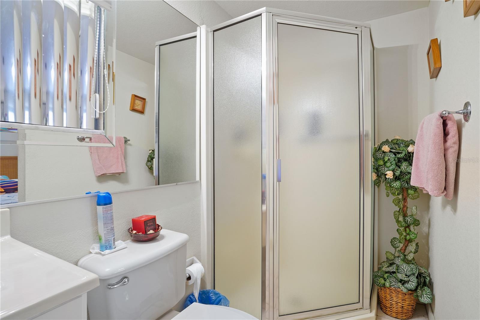 MOSS BLUFF RIDGE - Residential