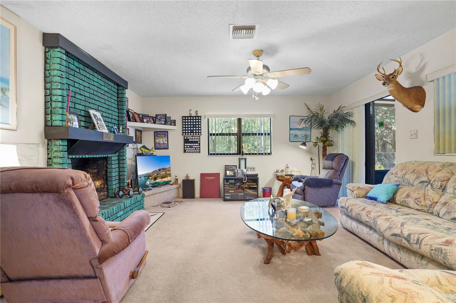 MOSS BLUFF RIDGE - Residential