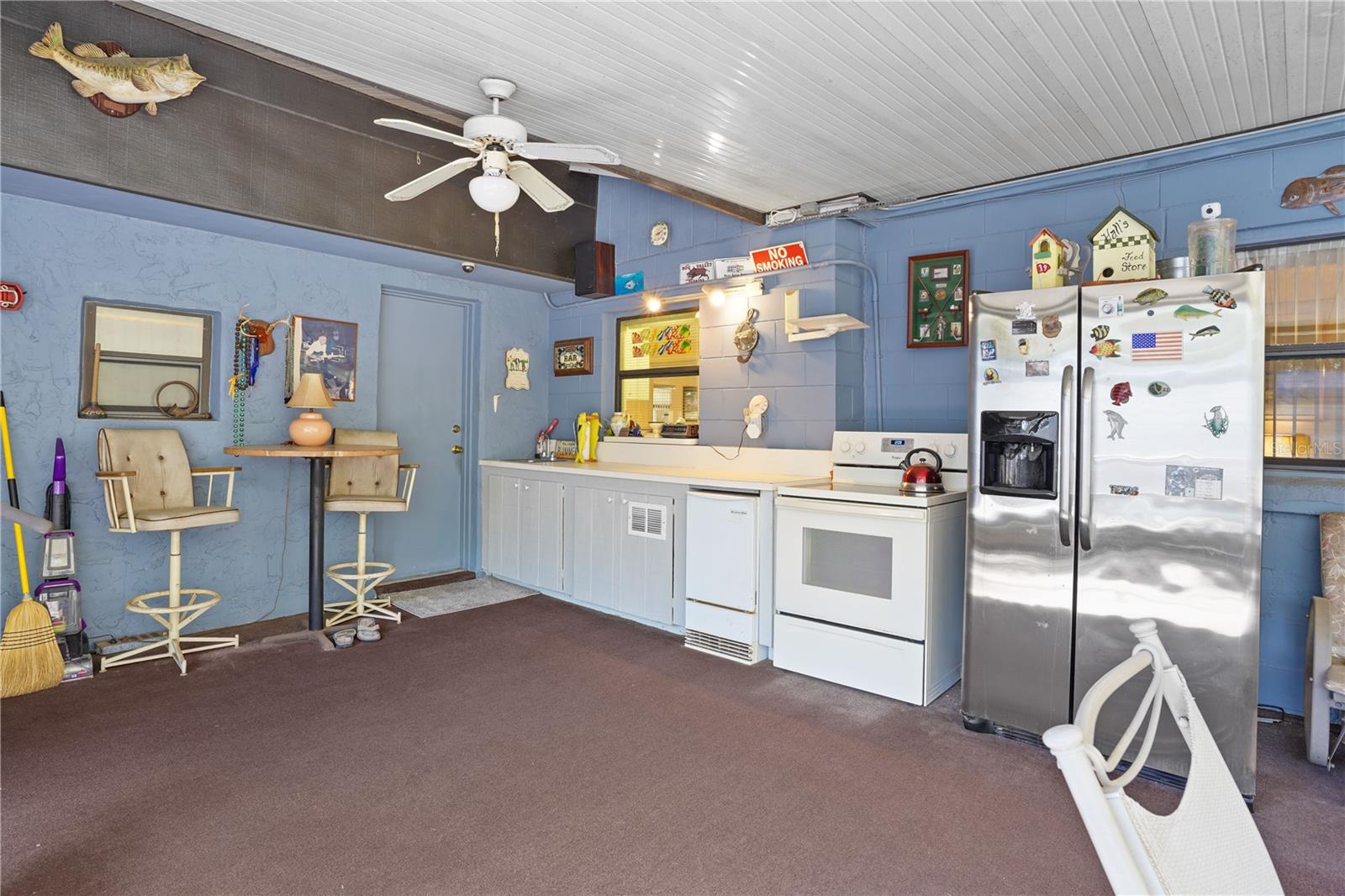 MOSS BLUFF RIDGE - Residential