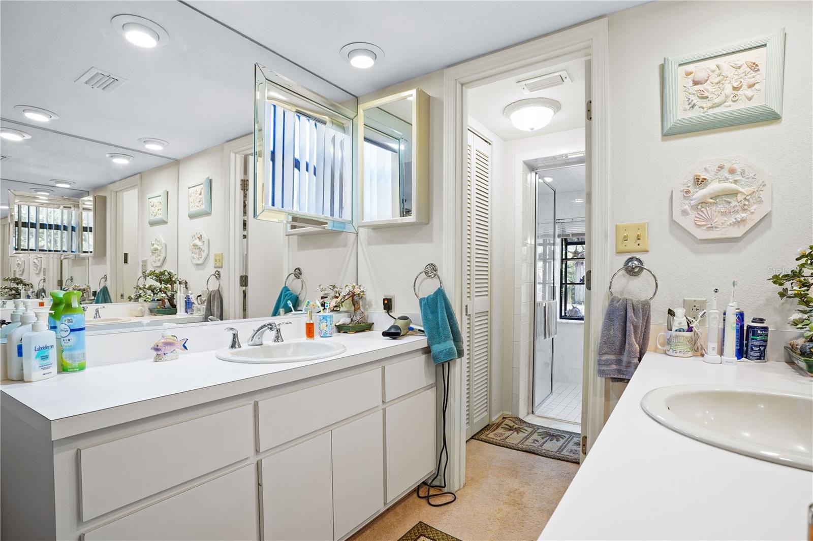 MOSS BLUFF RIDGE - Residential