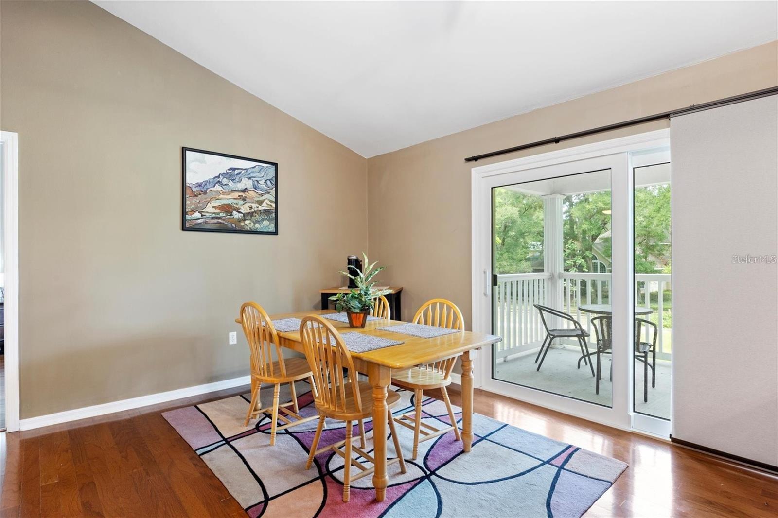 THE LINKS - Residential