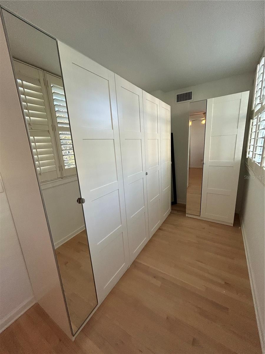 LAKE VIRGINIA CONDO - Residential Lease