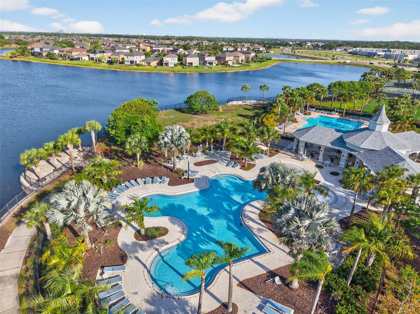 9324 LEMON DROP LOOP