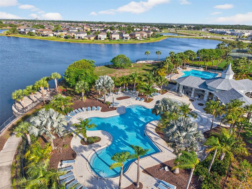 Photo of 9324 Lemon Drop Loop, Sun City Center, FL 33573 (MLS # TB8495811)