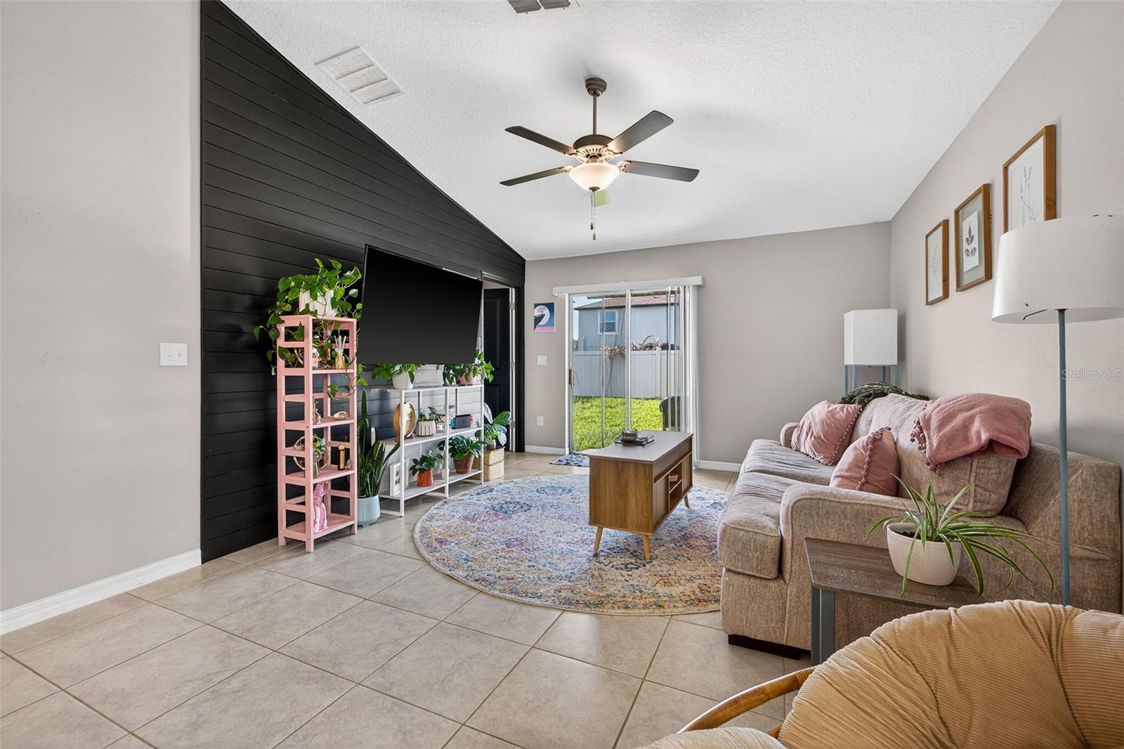 BELMONT SOUTH PH 2F - Residential