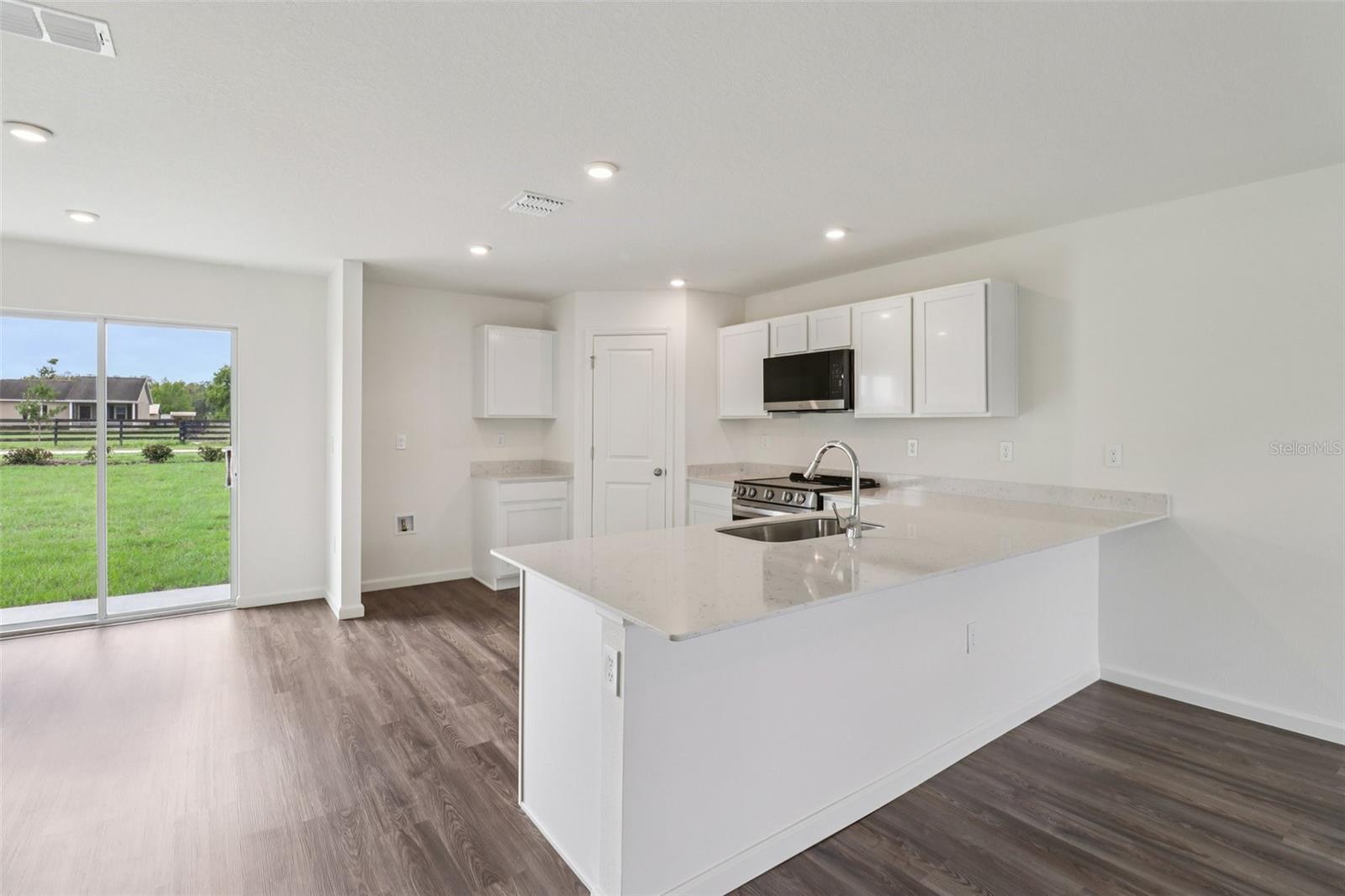 SUMTER VILLAS - Residential