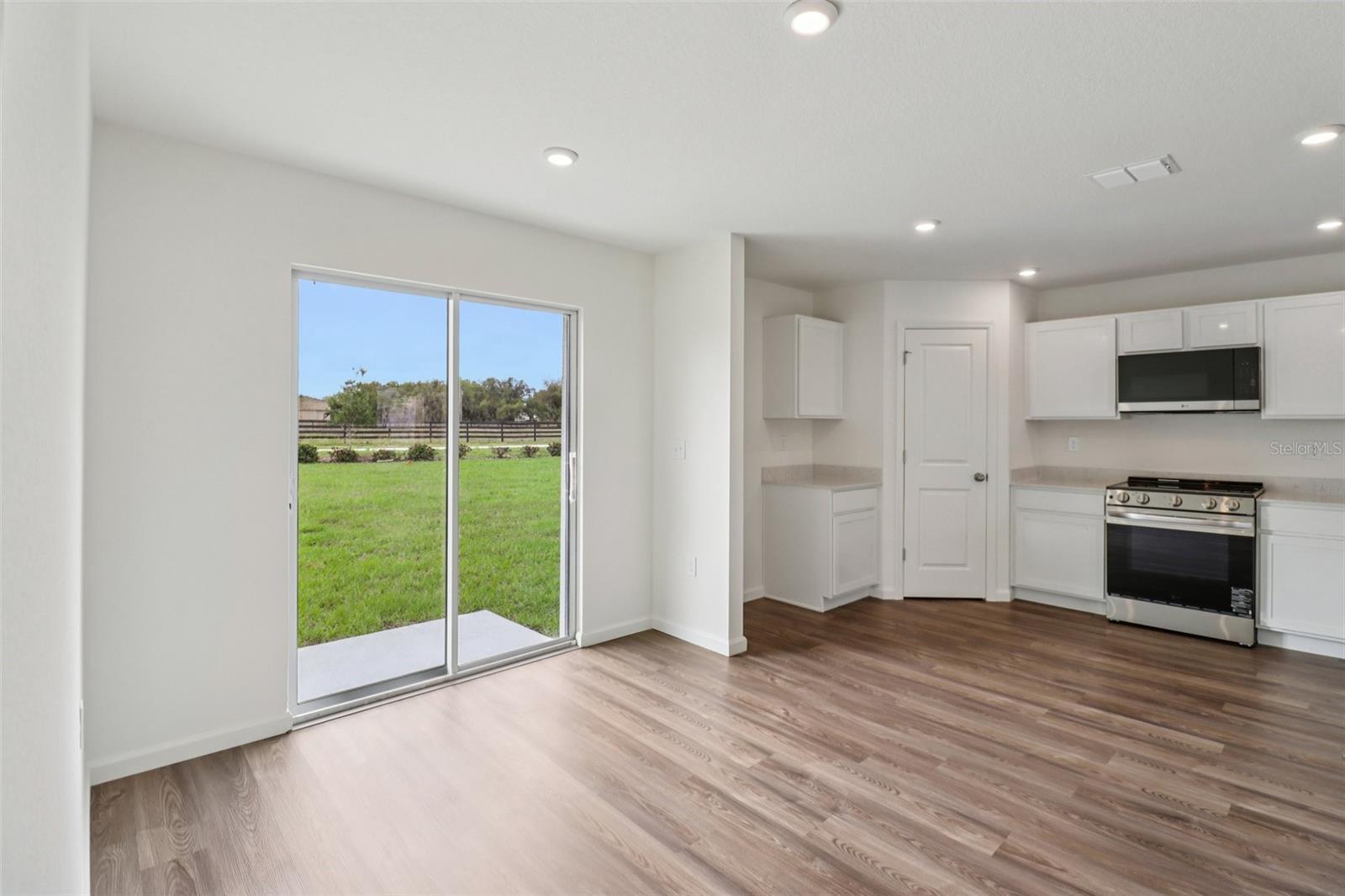 SUMTER VILLAS - Residential