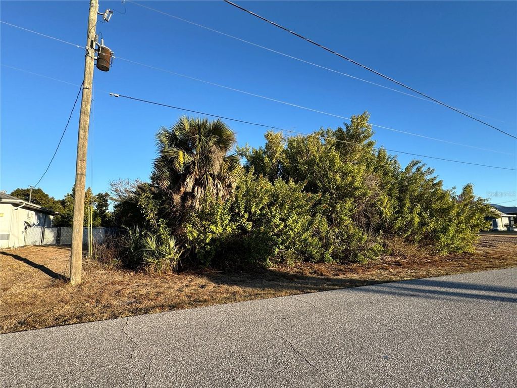 Photo of 7538 Rosemont Drive, Englewood, FL 34224 (MLS # D6146036)