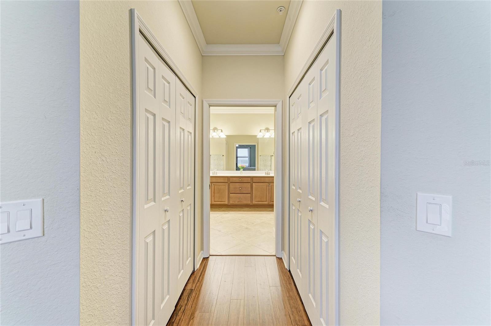 COACH HOMES 1 AT GRAN PARADISO - Residential