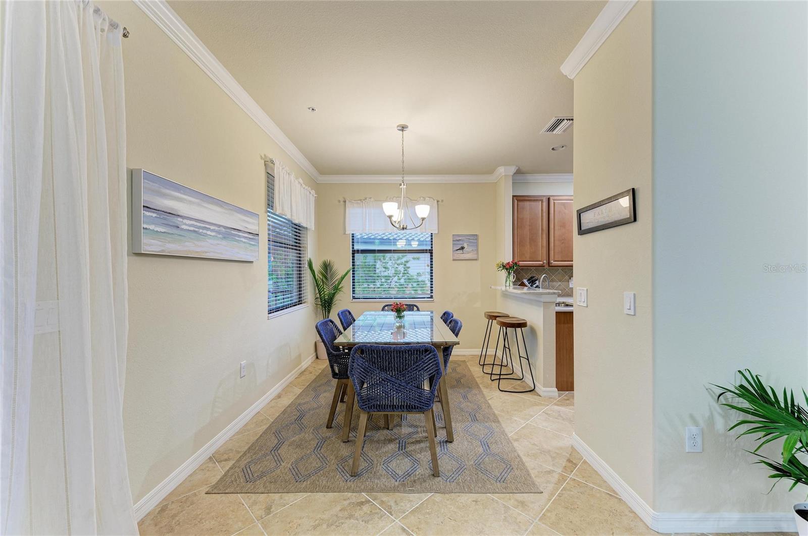 COACH HOMES 1 AT GRAN PARADISO - Residential