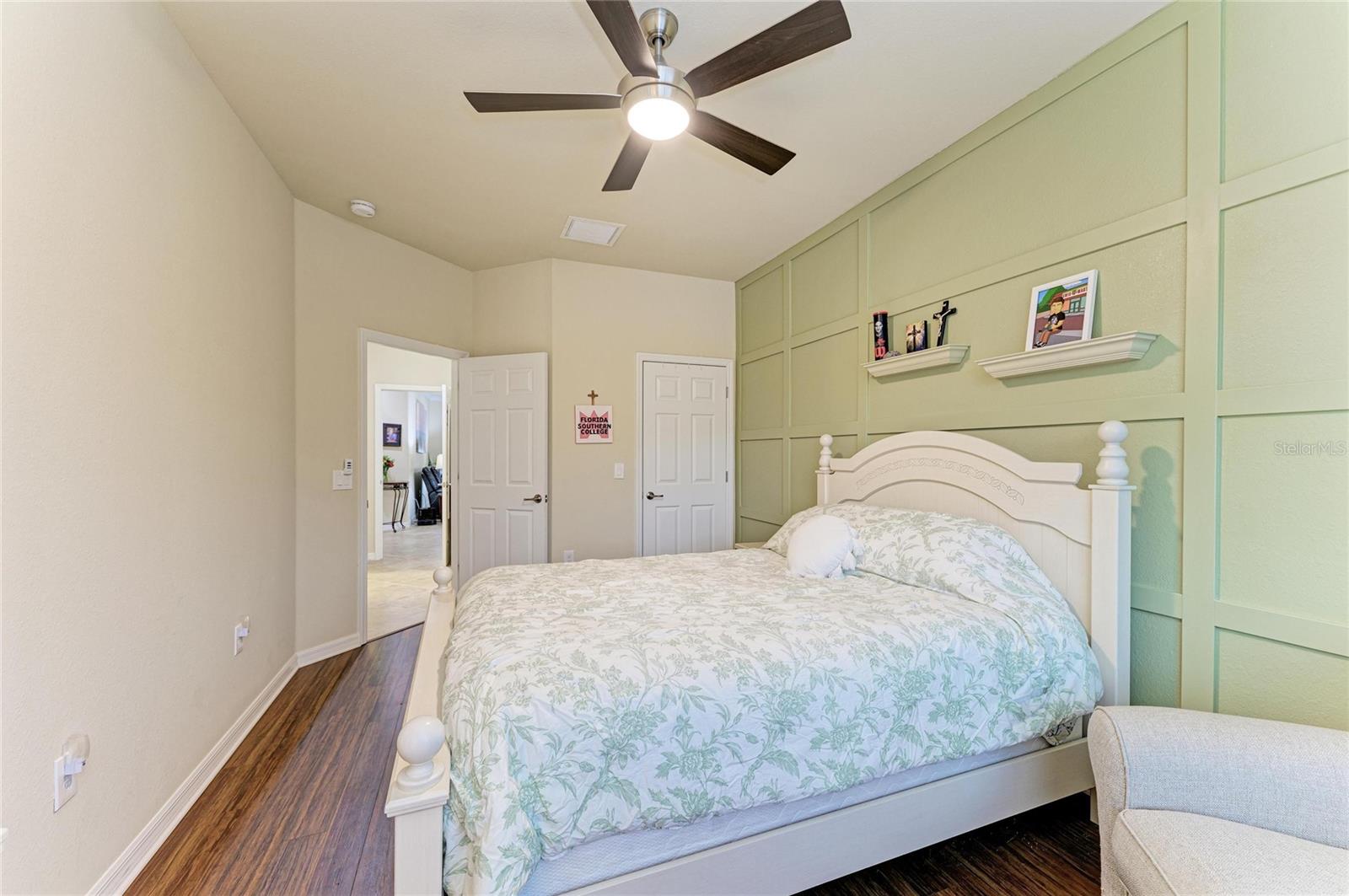 COACH HOMES 1 AT GRAN PARADISO - Residential