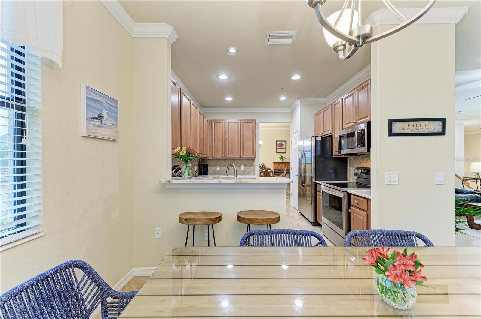 COACH HOMES 1 AT GRAN PARADISO - Residential