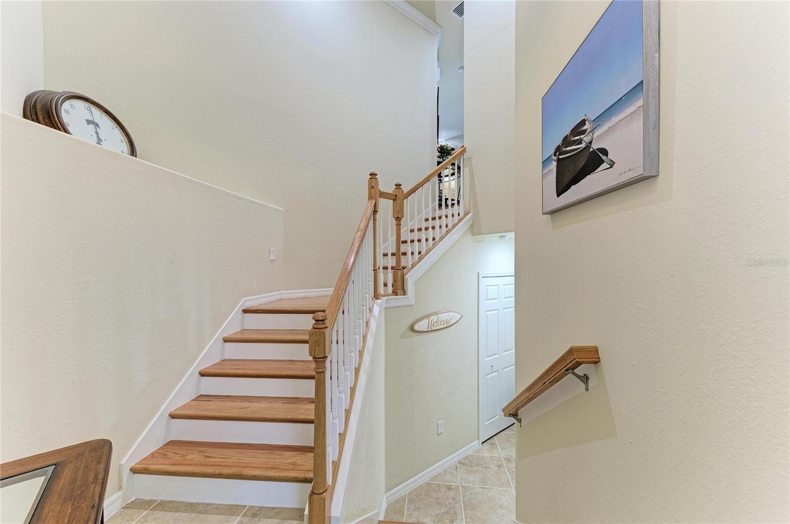 COACH HOMES 1 AT GRAN PARADISO - Residential