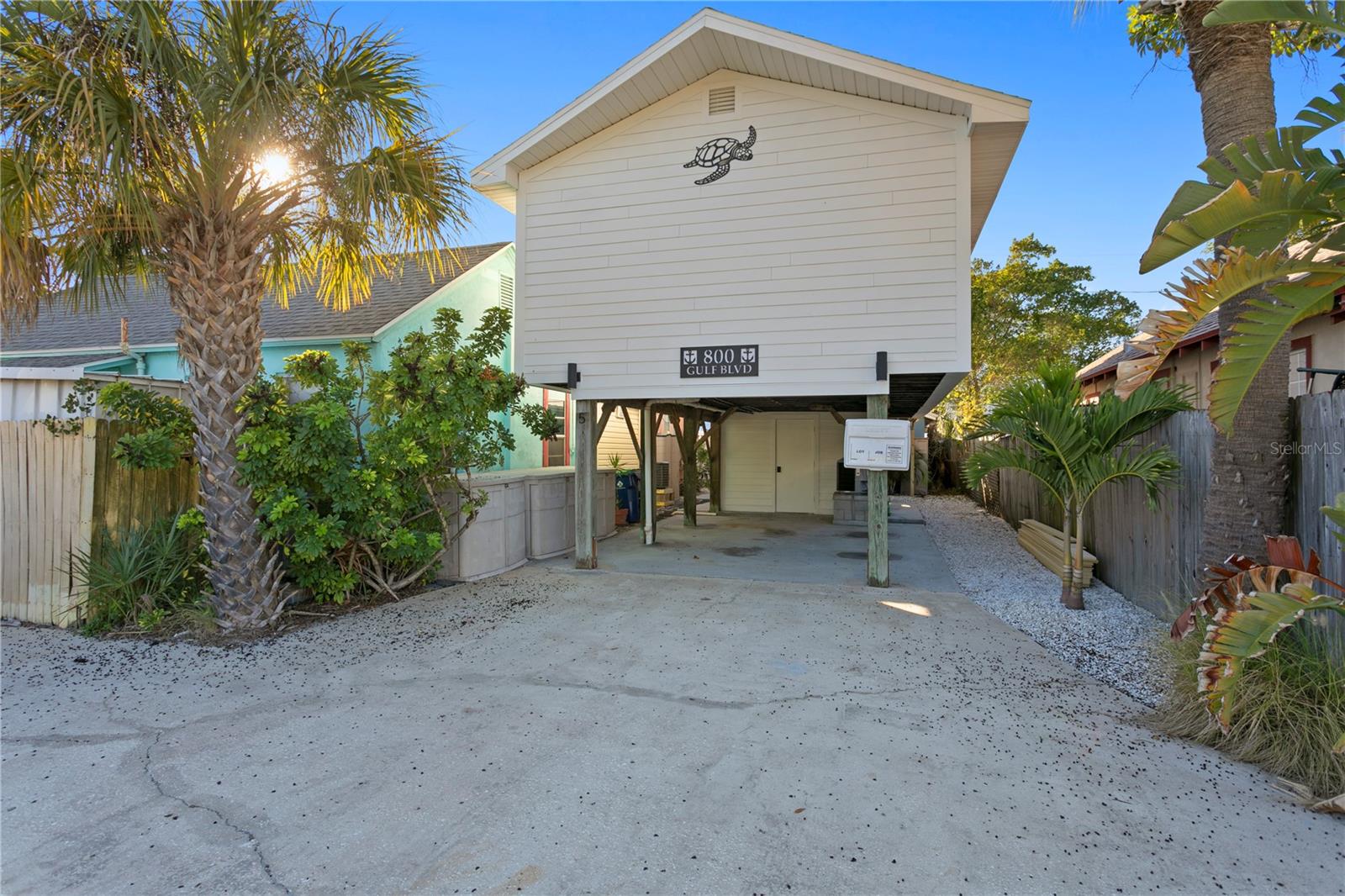 800 GULF BOULEVARD 5