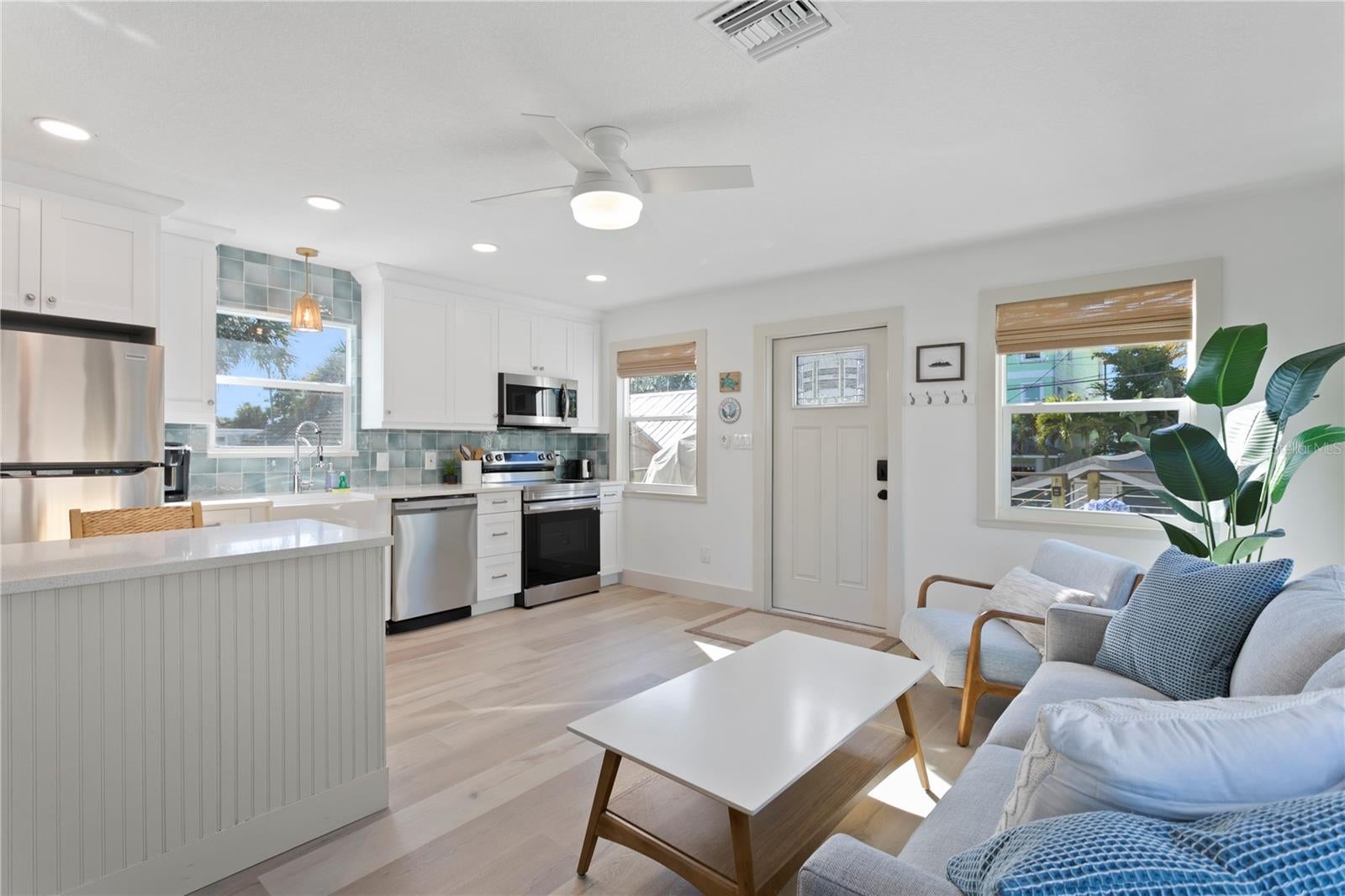 800 GULF BOULEVARD 5