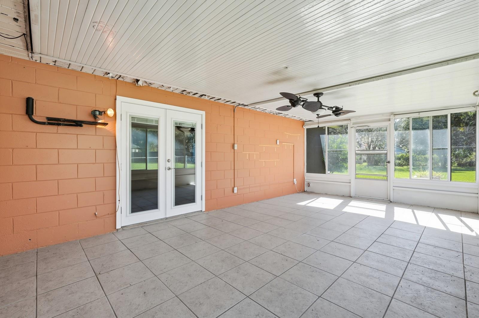 CEDAR POINT - Residential