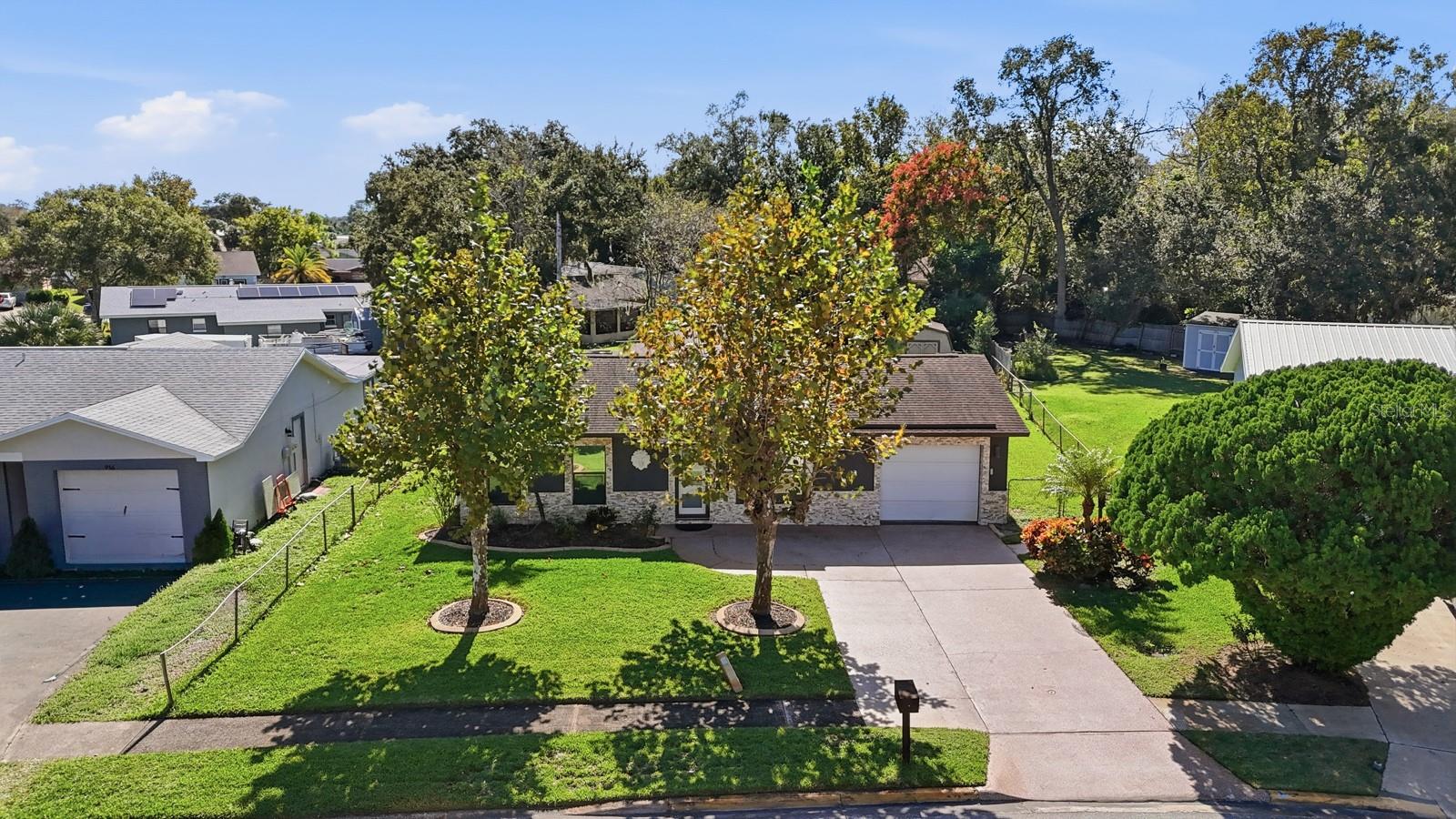 CEDAR POINT - Residential