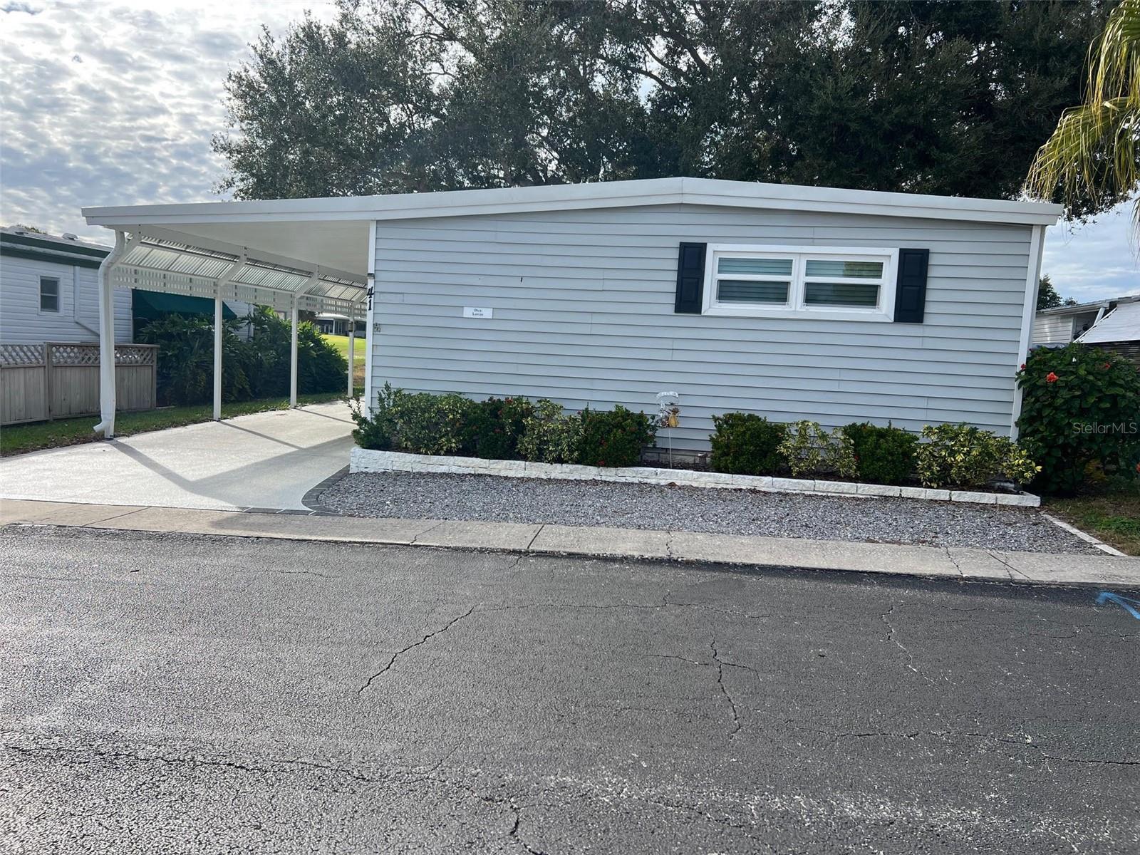 PALM HILL MOBILE HOME PARK UNREC - Residential