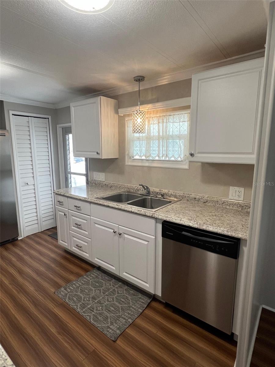 PALM HILL MOBILE HOME PARK UNREC - Residential