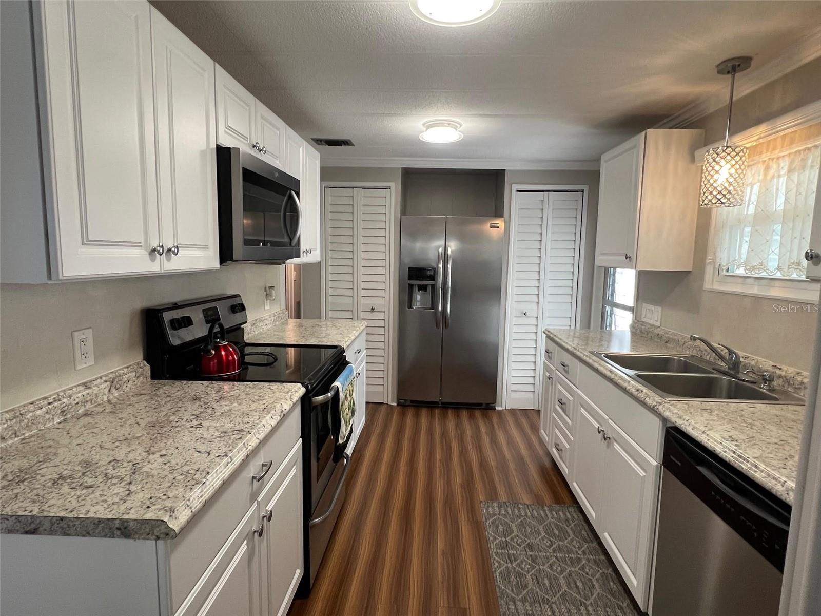 PALM HILL MOBILE HOME PARK UNREC - Residential