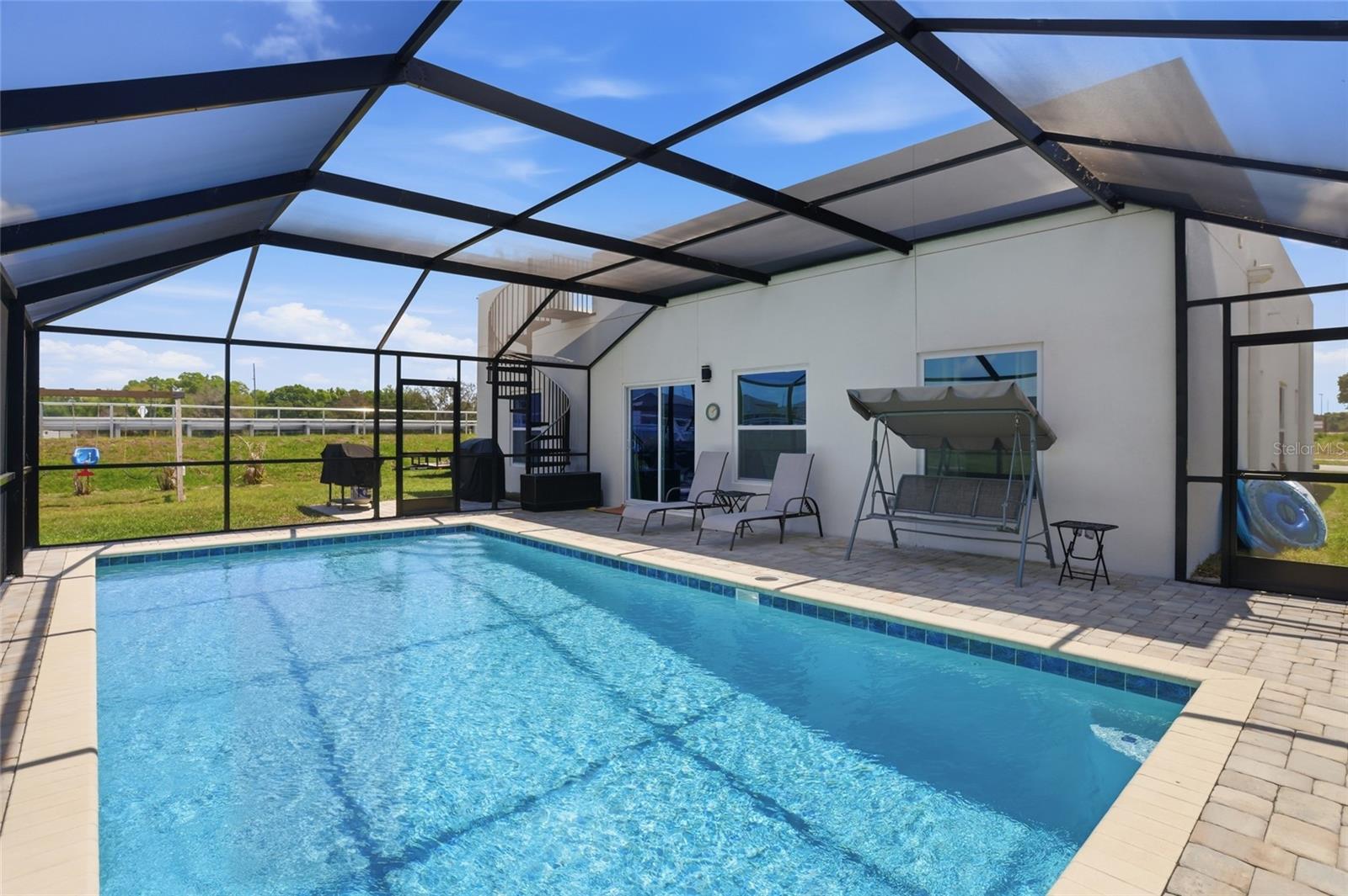 HOLLY HILL GROVE & FRUIT CO - Residential