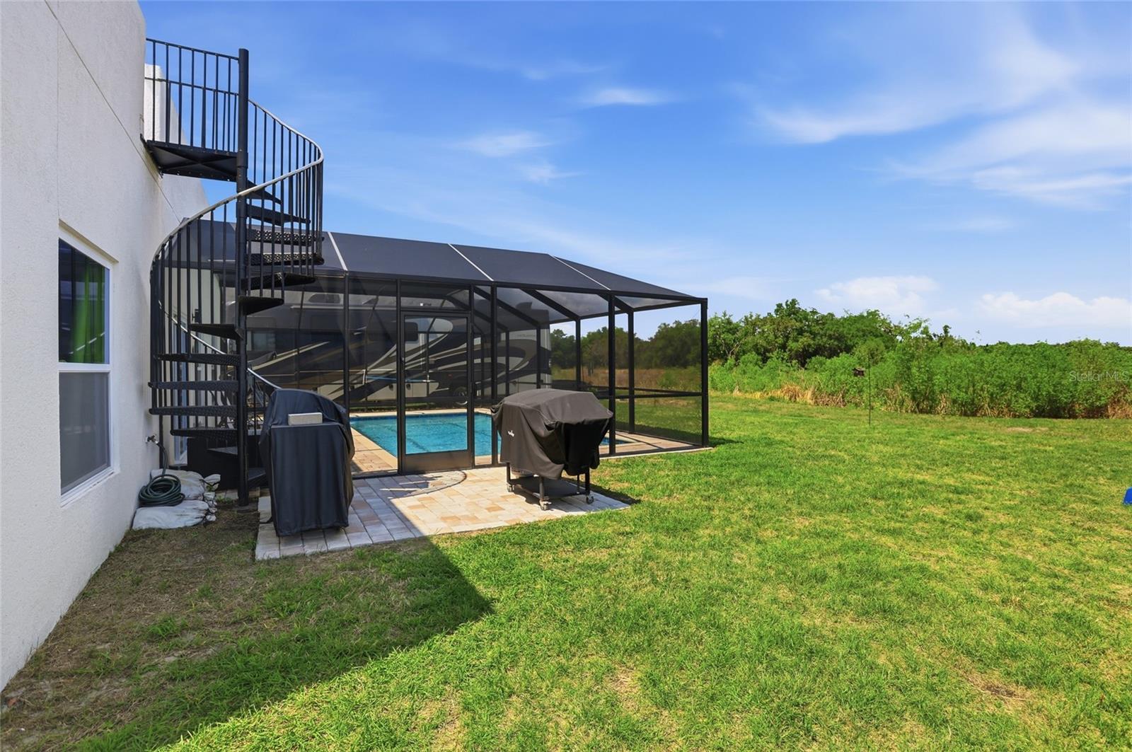 HOLLY HILL GROVE & FRUIT CO - Residential