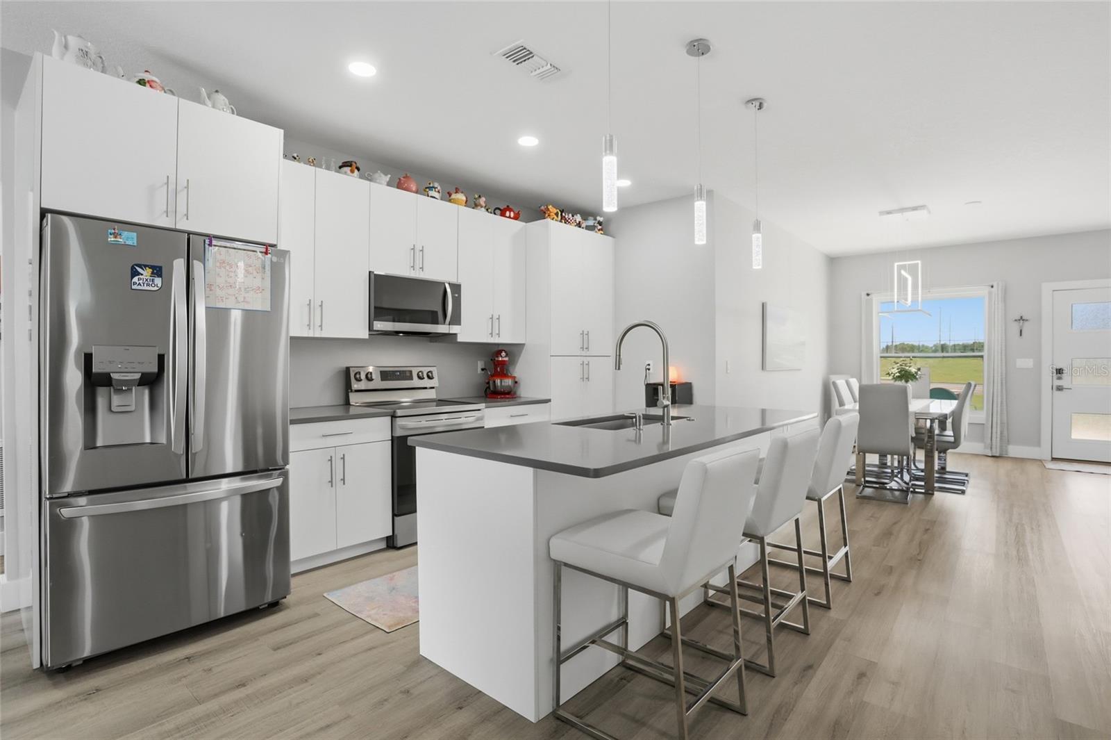 HOLLY HILL GROVE & FRUIT CO - Residential