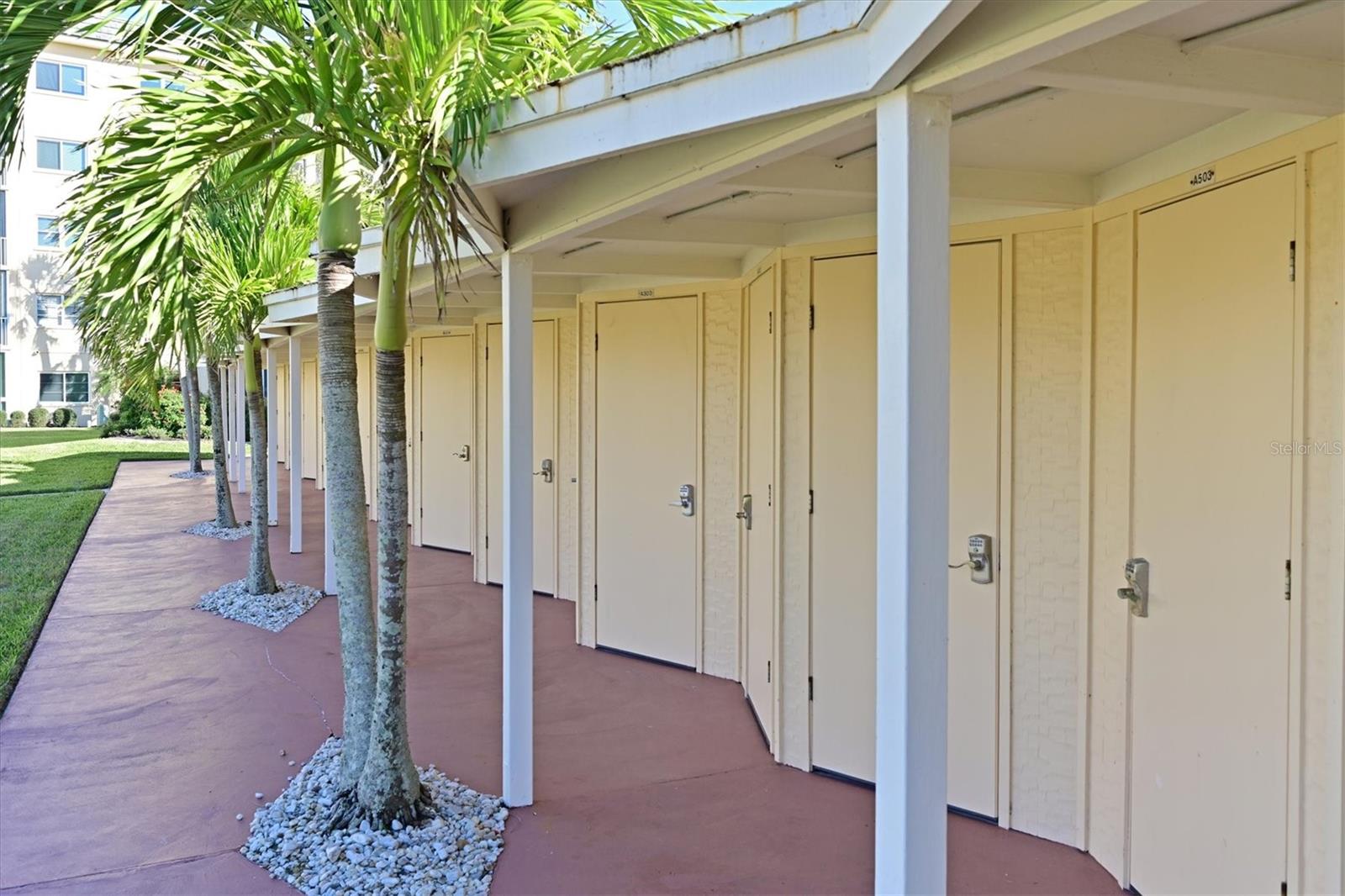 BAY TREE CLUB - Residential Lease