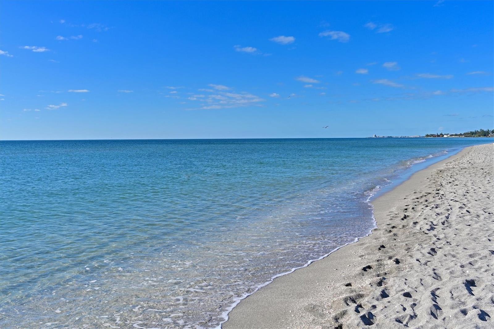 BAY TREE CLUB - Residential Lease