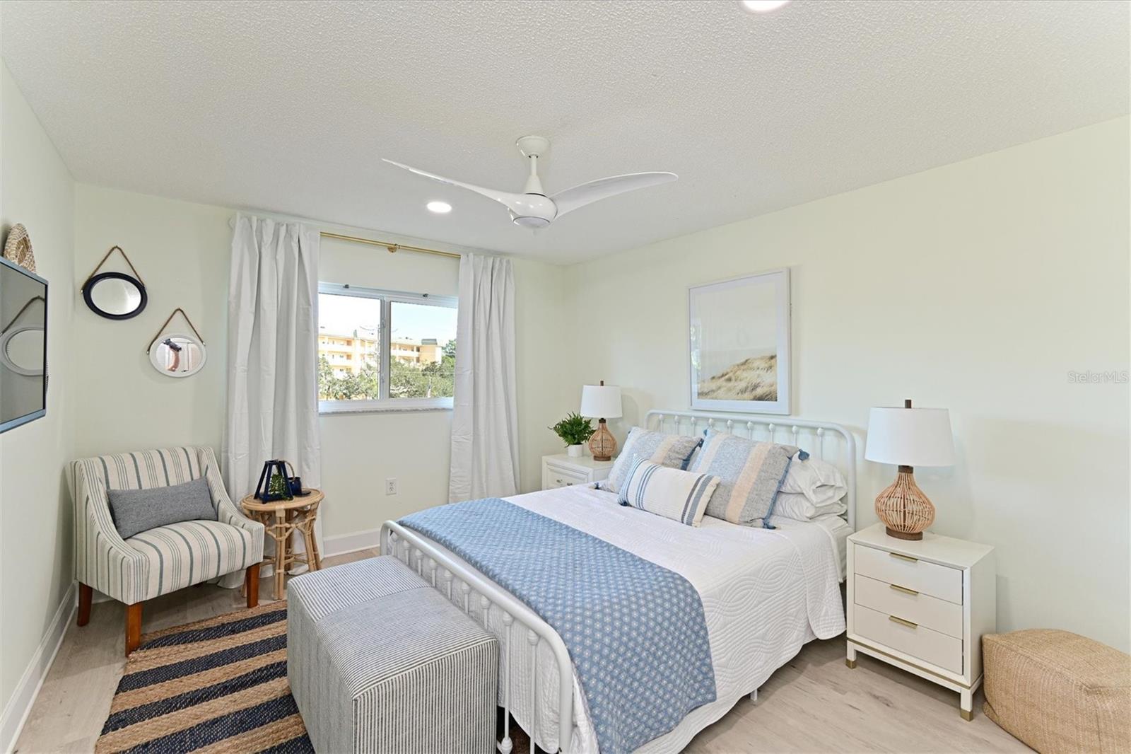 BAY TREE CLUB - Residential Lease