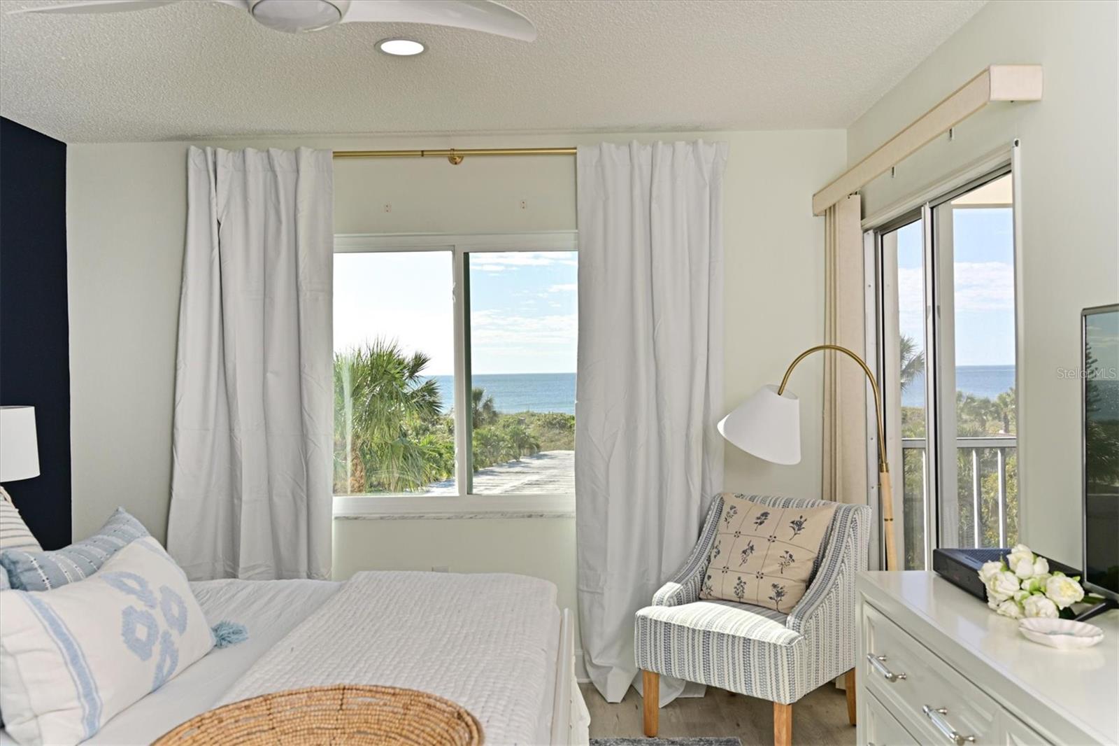 BAY TREE CLUB - Residential Lease