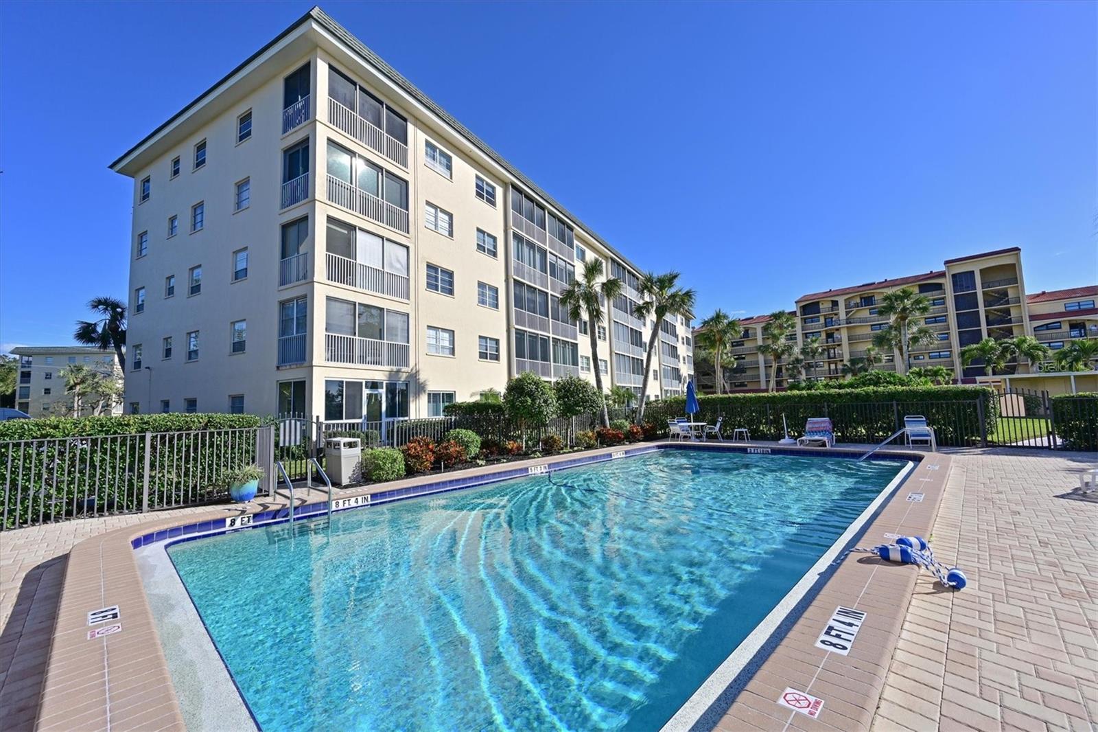 BAY TREE CLUB - Residential Lease