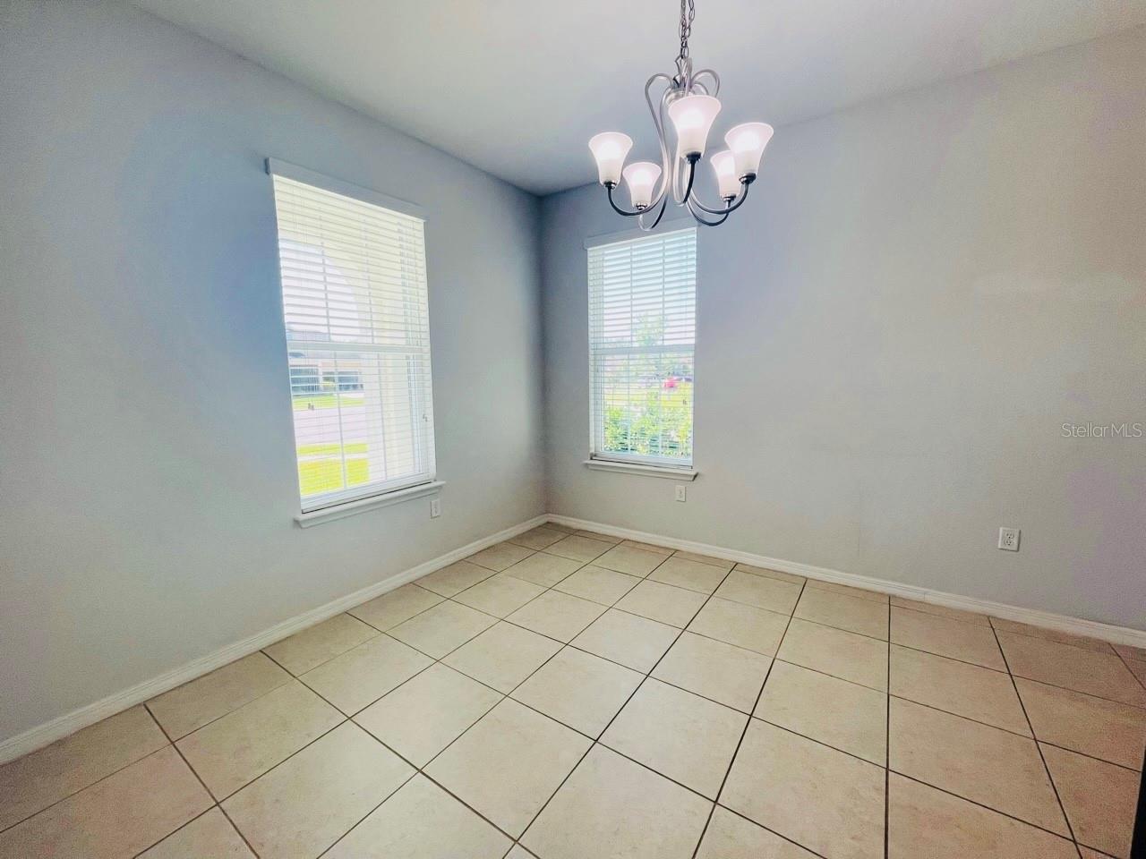 SHINGLE CREEK RESERVE AT THE OAKS PH 6 - Residential