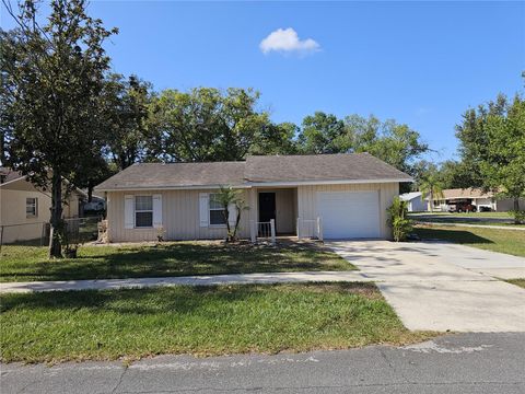 A home in CASSELBERRY