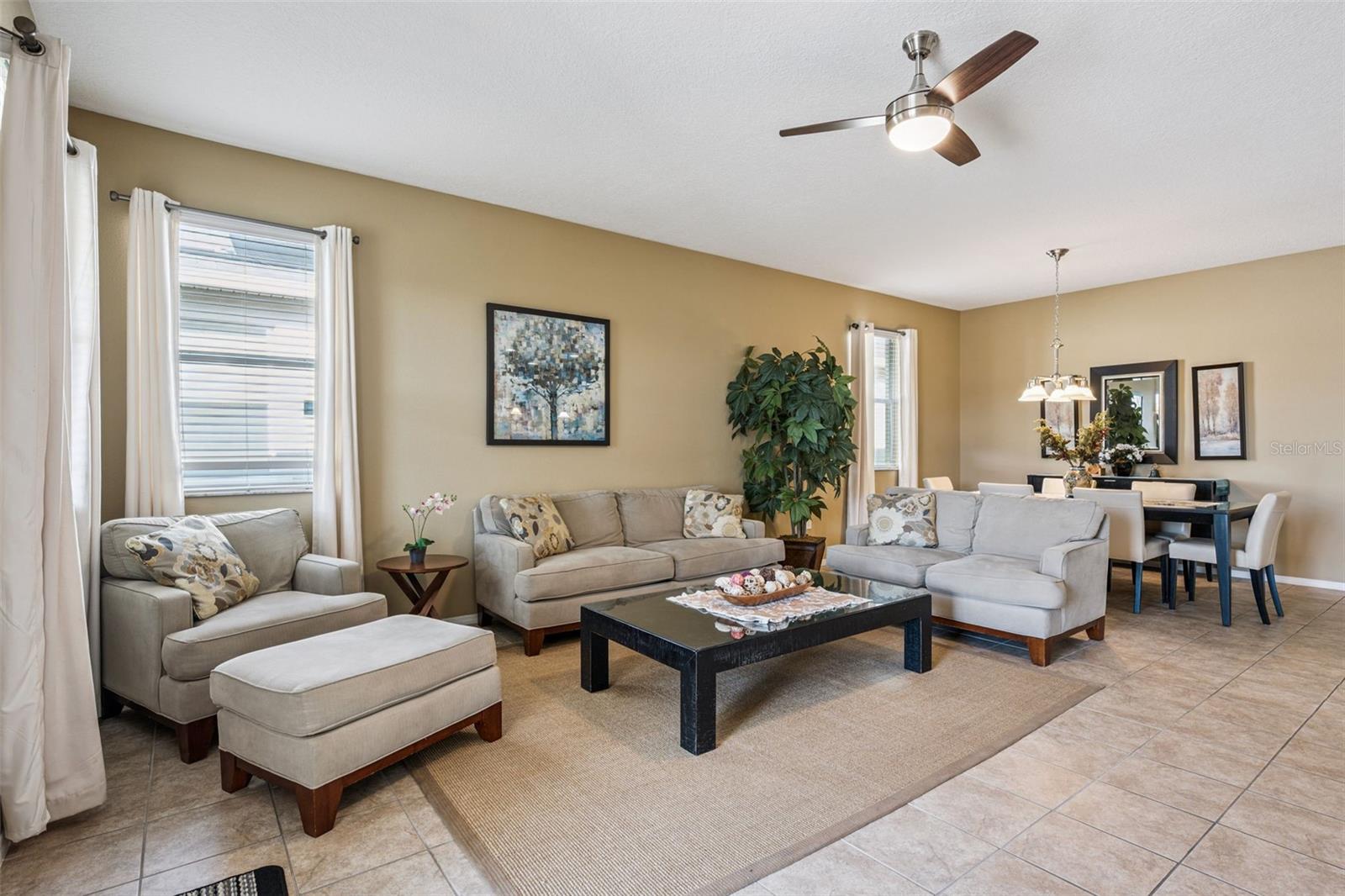 CRYSTAL COVE RESORT - Residential