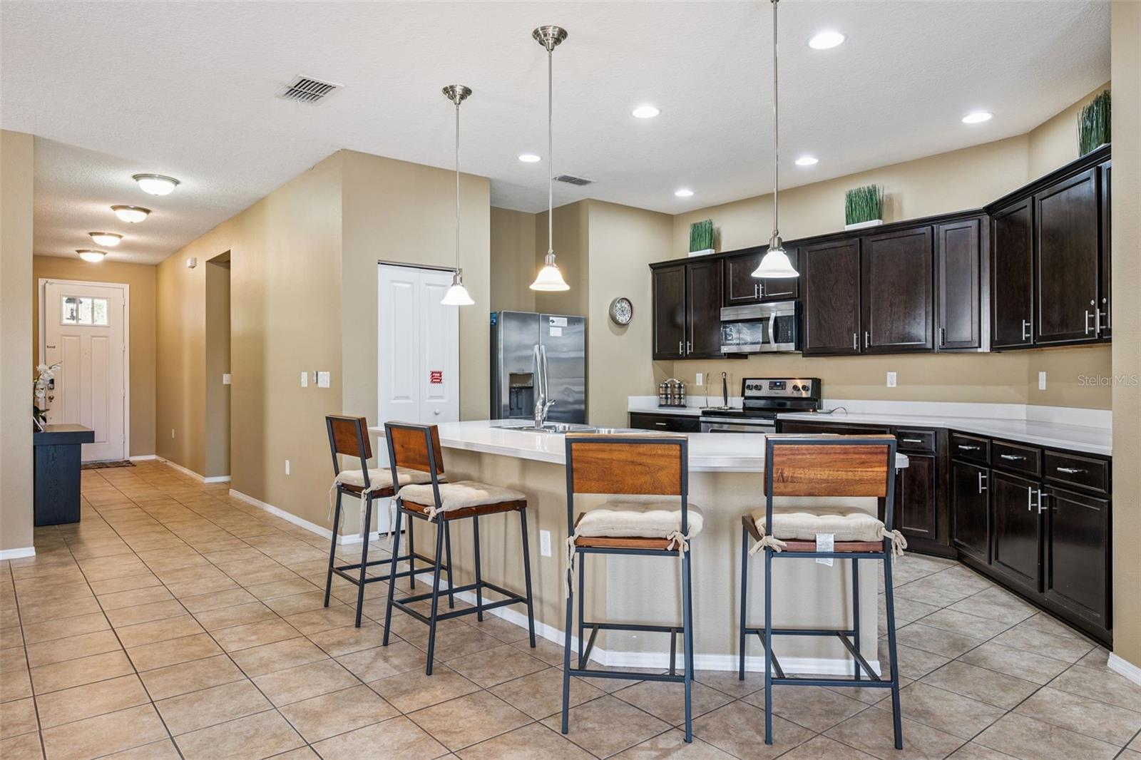 CRYSTAL COVE RESORT - Residential