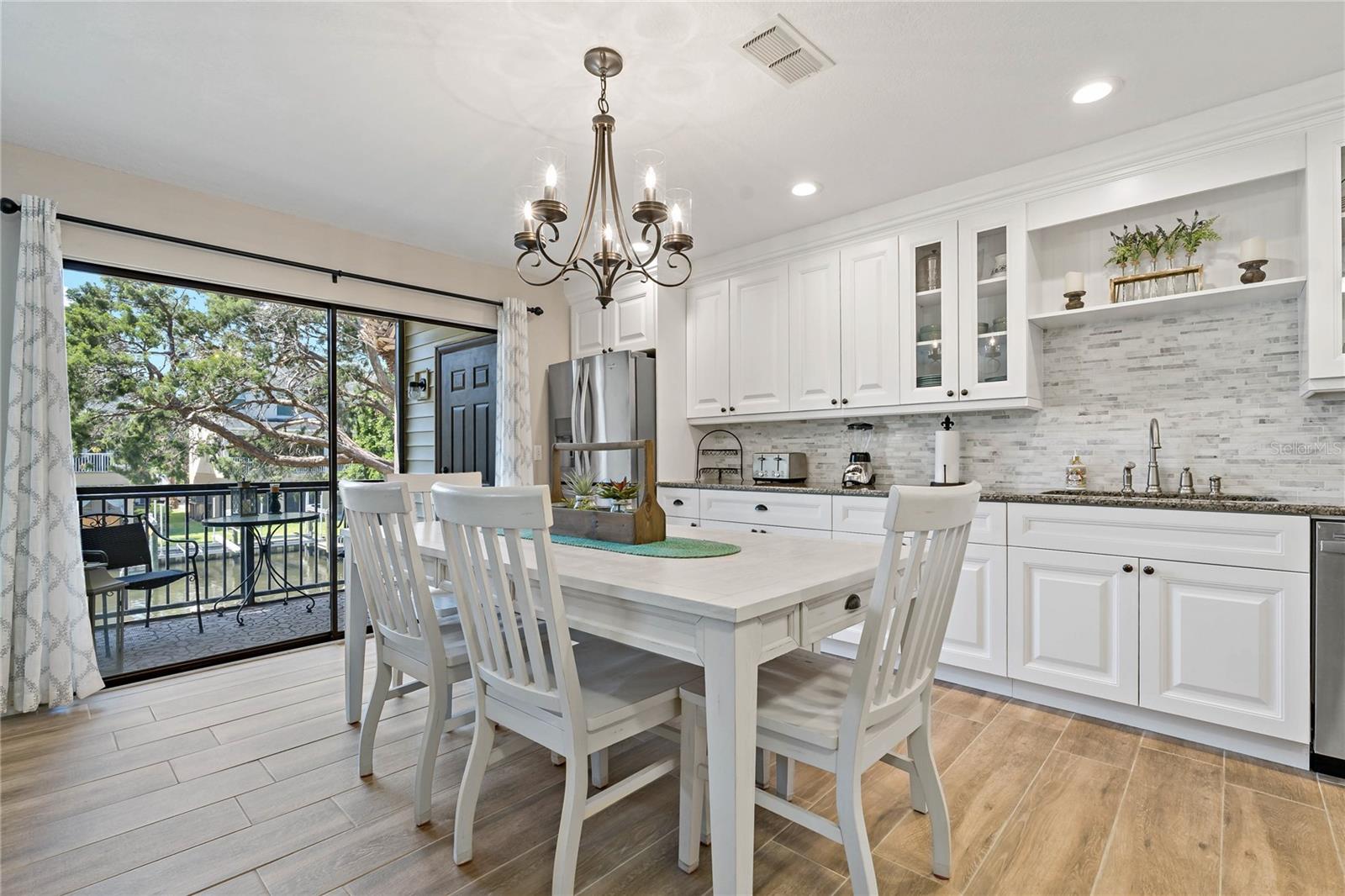 MOORINGS THE CONDO - Residential