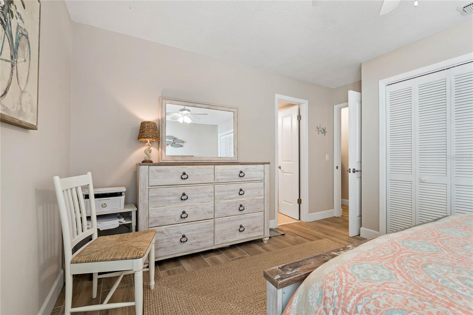 MOORINGS THE CONDO - Residential