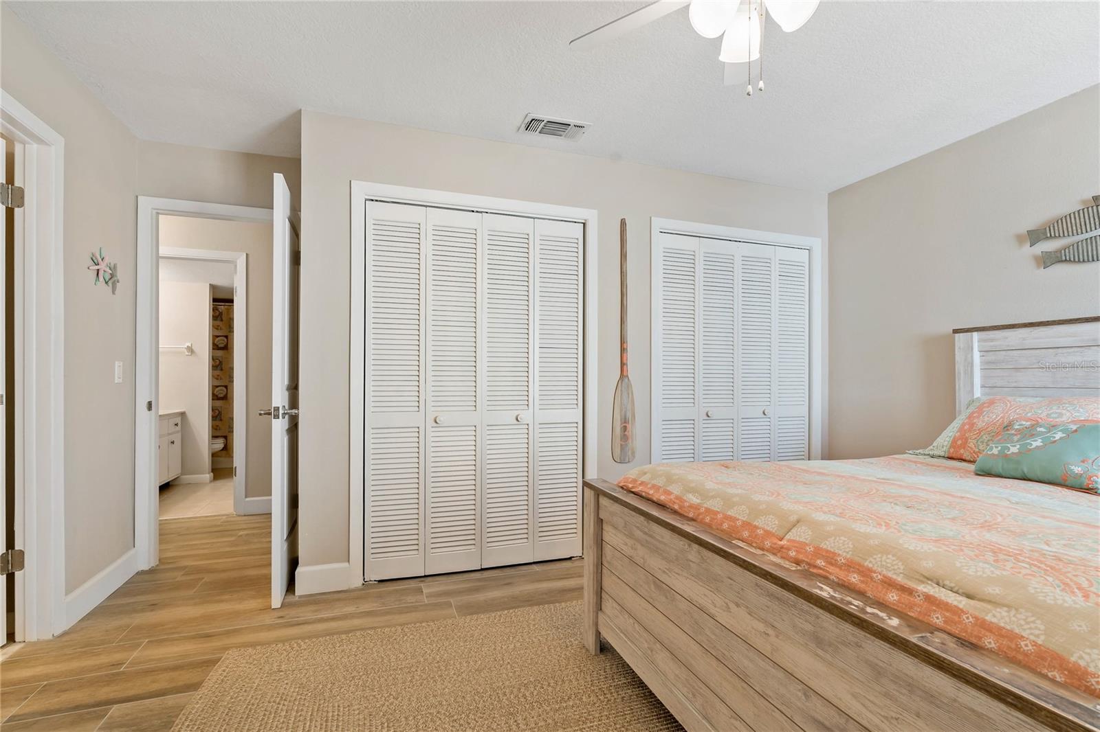 MOORINGS THE CONDO - Residential